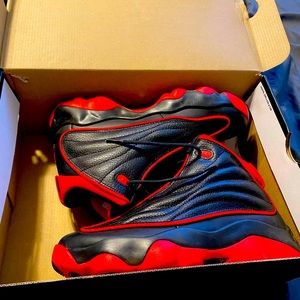 Jordan’s size 6.5 youth